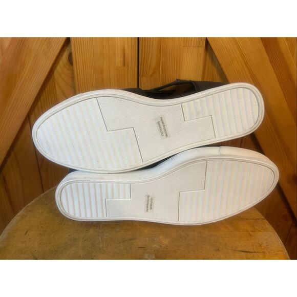 Maurices Gloria Wedge Ankle Shoes Cut Out Sides Black Booties Size 8 - Picture 7 of 8